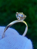 Pierścionek 0,68ct