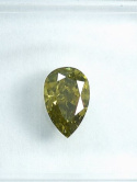 Pierścionek Łezka 0,62ct + 0,12ct